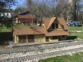 he beautiful Victorian Station at Isomville