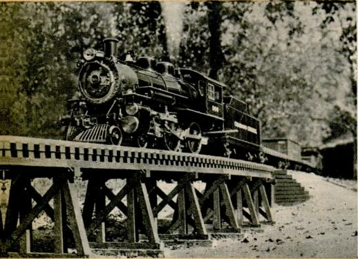 File:Back Yard Railroad 1945-08 p036 02.PNG