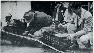 Ralph Sweely unloading his 1-1/2 inch scale Early American assisted by Captain William S. Bay.