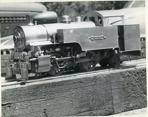 Harry's 3/4-inch scale 0-4-2 "Shattock" tank engine, "Dixie Dee".