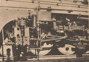 Intricate detail of the engine is shown in the close-up, right, of the tiny feed-water pump specially designed and constructed by Live Steamer Bundick.