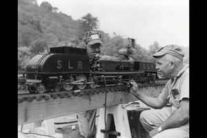 Karl Friedrich (left) and Gordon Corwin (right) inspect Karl's 4-6-0 + 0-6-4 Garratt at the Golden Gate Live Steamers Redwood Park track, 1960. Steen Family collection.