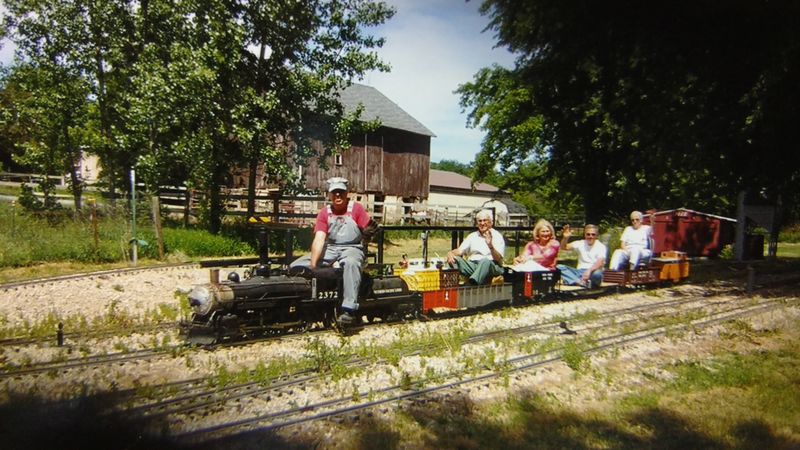 File:Ken Rodig at the throttle of No 2372 Ten Wheeler at MLES Railroad Park.jpg
