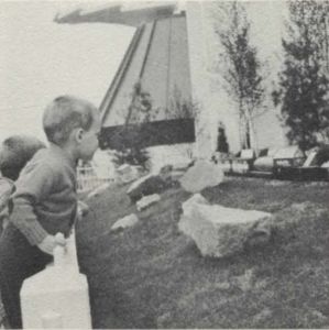 JNormandMartin Expo67 Train 5.png