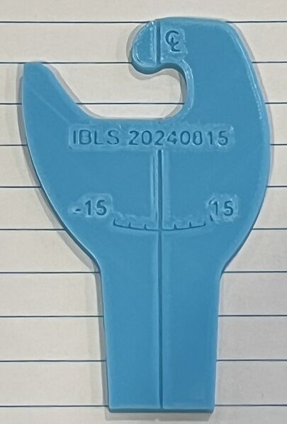 File:IBLS 1.5 Scale Coupler Gauge 20240815.jpg