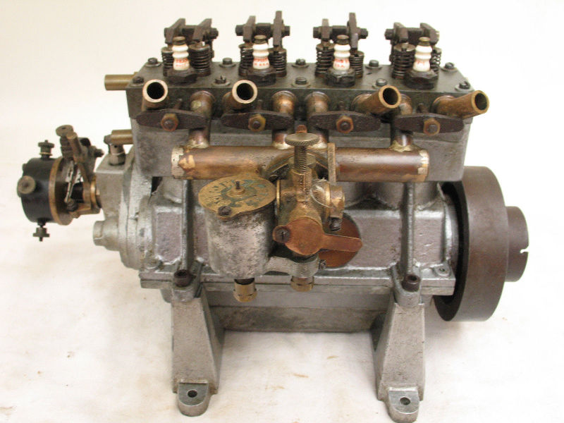 File:ElmerWall 4cylinder engine.jpg
